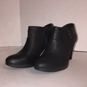 🆕Rialto Ankle Booties